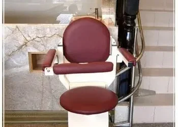 Gangshan Daming Eye Clinic Stair Lift