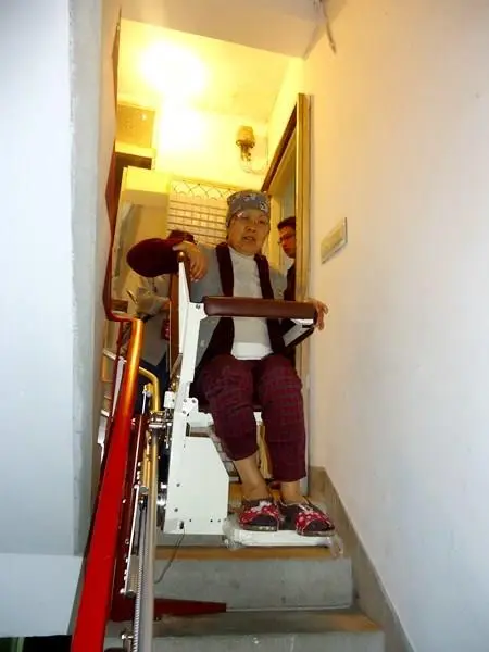 側坐升降椅樓梯升降椅